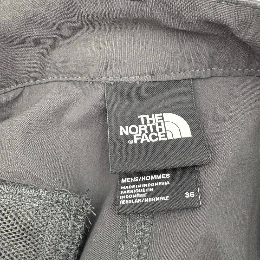 The North Face Paramount Active Shorts Mens 36 Grey Hiking Fishing NF0A5544